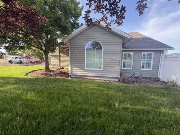 515 SW Broadway St, Wilbur, WA 99185