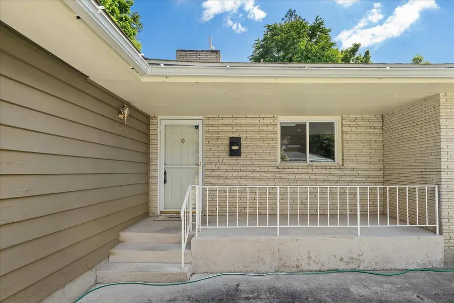 3003 W Woodside Ave, Spokane, WA 99208 - #3