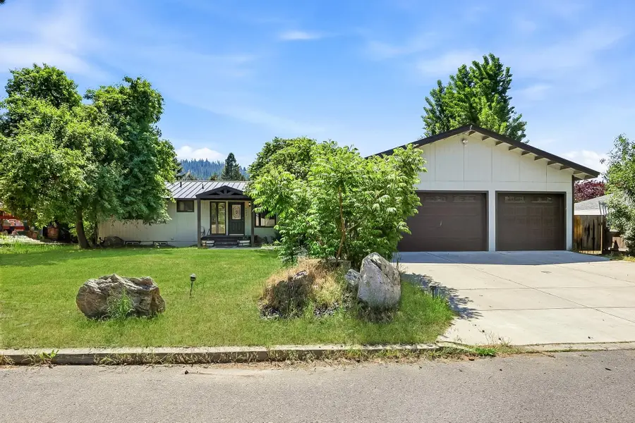 6422 E 17th Ave, Spokane Valley, WA 99212 - #2