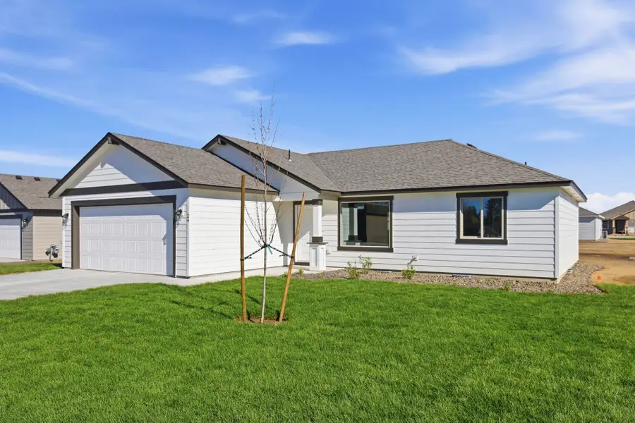 24 W 12th St, Deer Park, WA 99006 - #2