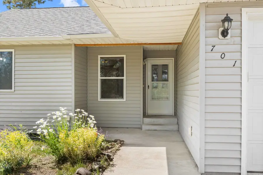 701 N Lefevre St, Medical Lake, WA 99022 - #2
