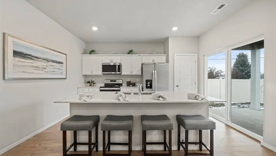 3735 S Blake Ln, Spokane, WA 99206 - #3