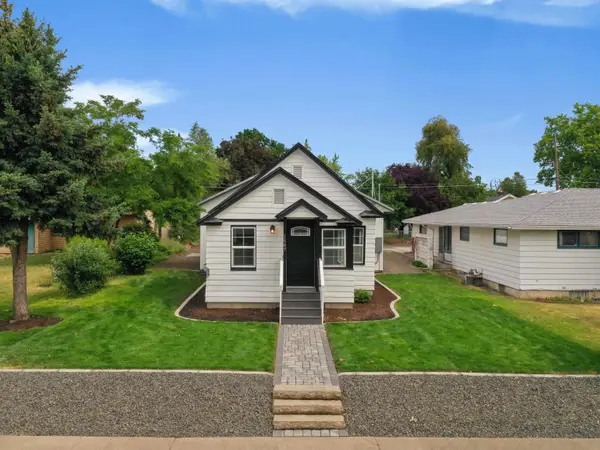 1647 E Gordon Ave, Spokane, WA 99207