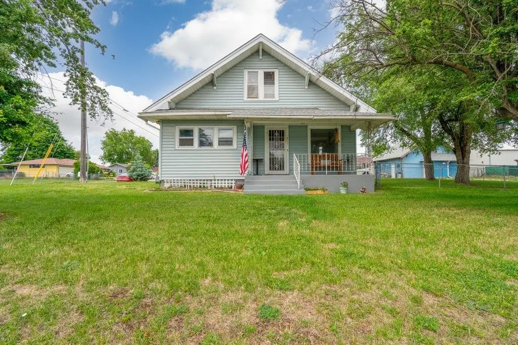 9711 E Mission Ave, Spokane, WA 99206 - #1