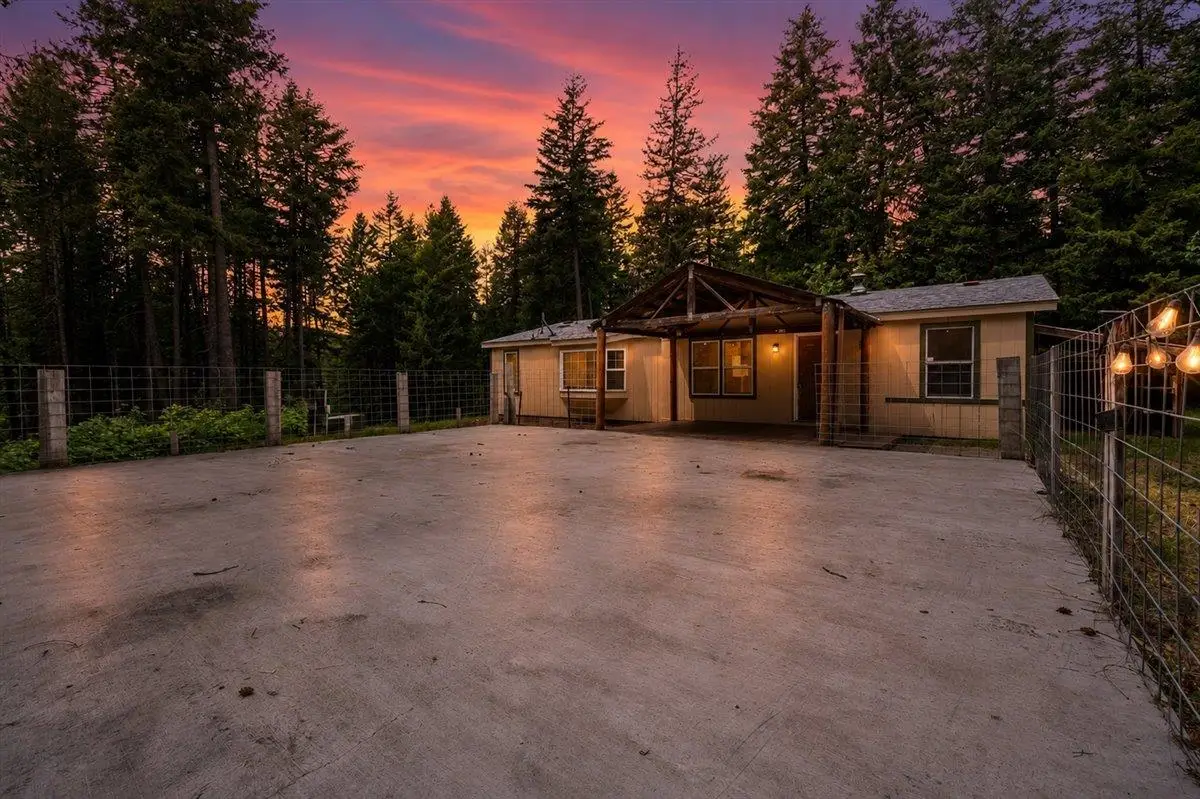 14611 Mountain View Ln, Newman Lake, WA 99025 - #1