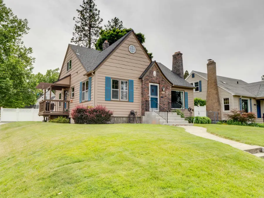 1103 W 27th Ave, Spokane, WA 99203 - #2