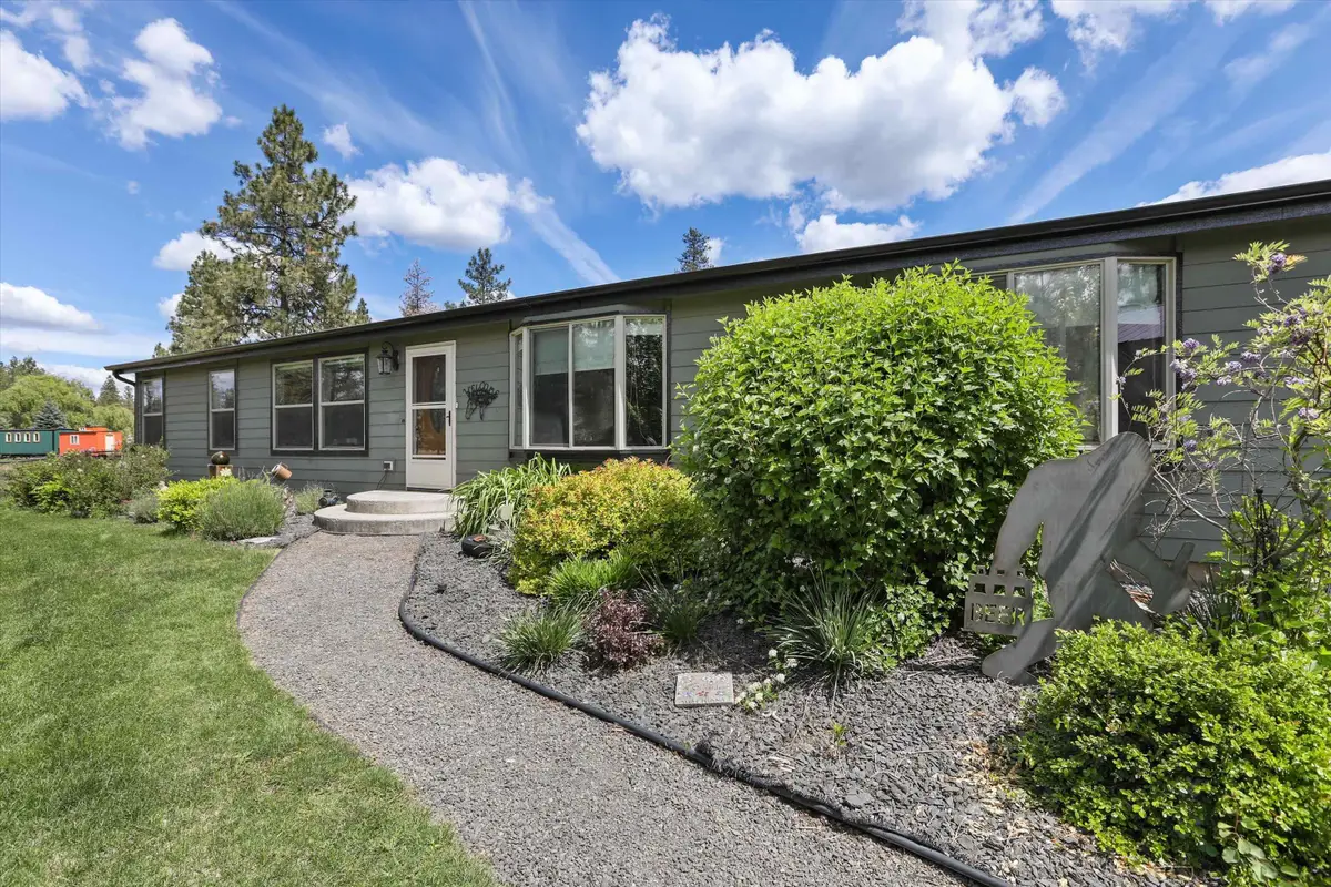 17615 S Robinette Dr, Cheney, WA 99004 - #1