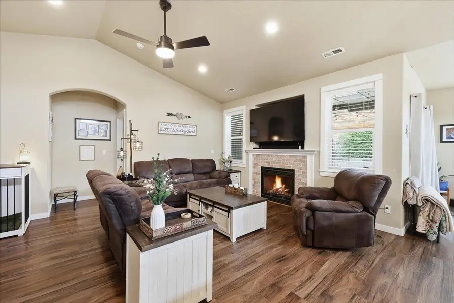 4520 E 22nd Ct, Spokane, WA 99223 - #2