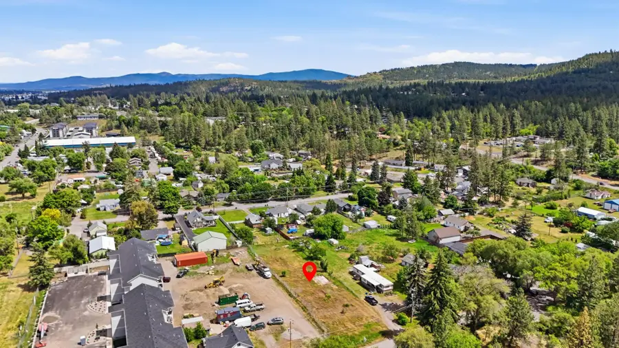 515 S Mckinnon Rd, Spokane Valley, WA 99212 - #2