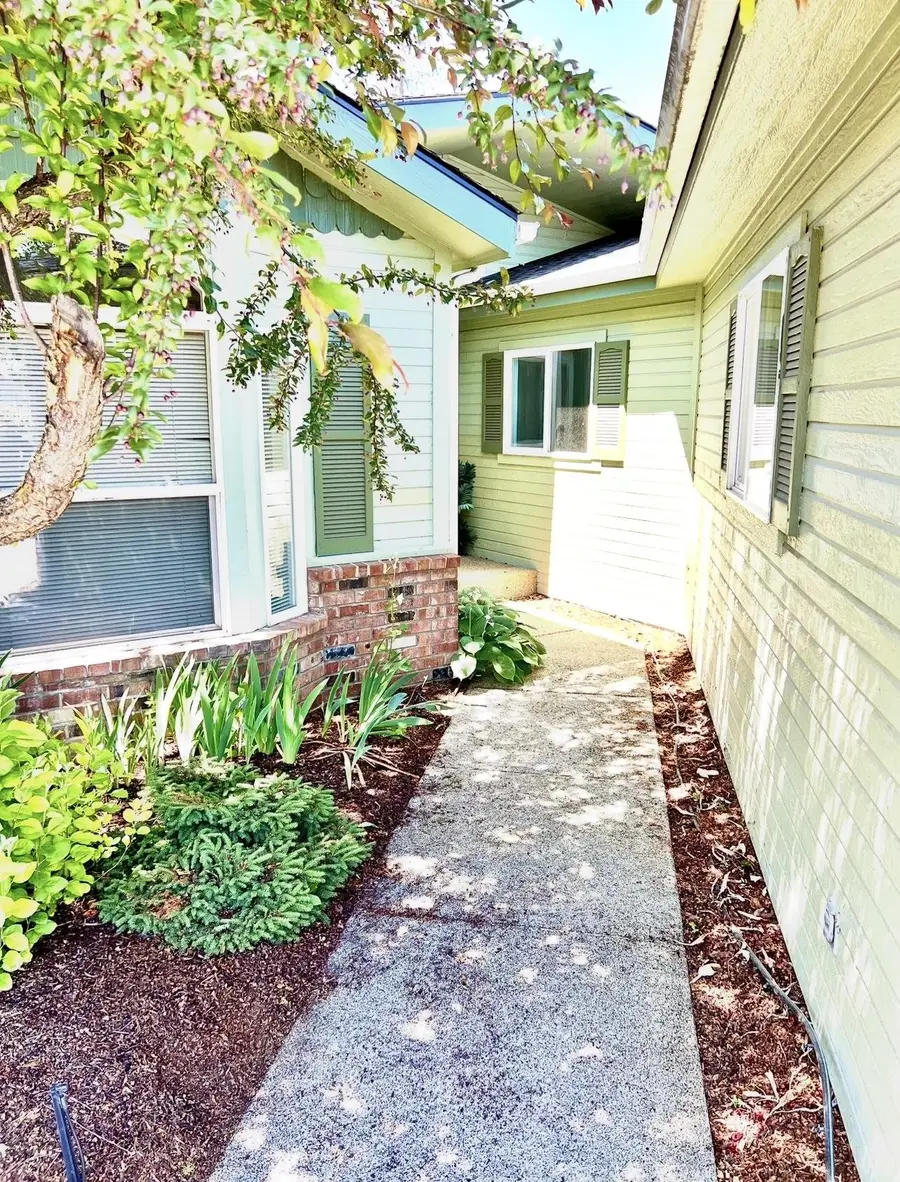 4446 S Sunny Creek Cir, Spokane, WA 99224 - #2