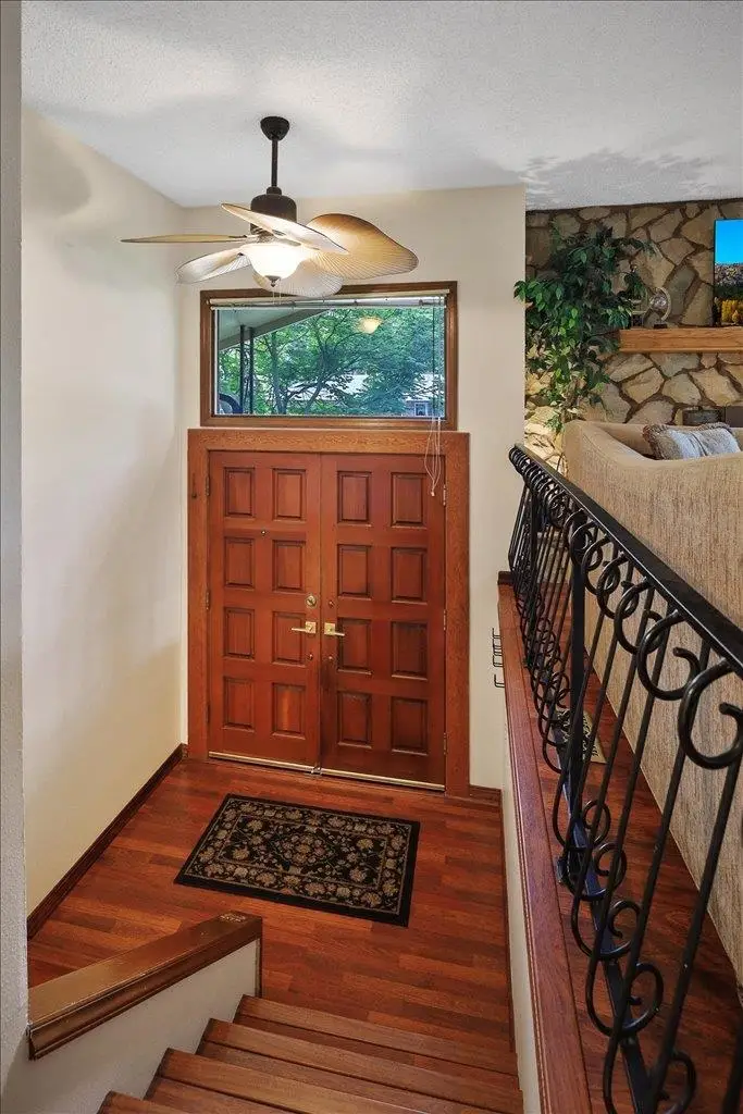 11914 N Fairwood Dr, Spokane, WA 99218 - #3