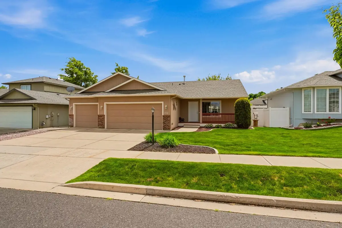 1512 E Houghton Ct, Spokane, WA 99217 - #1