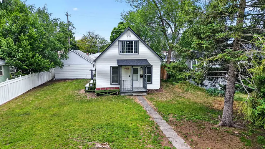 4423 N Cedar St, Spokane, WA 99205 - #2