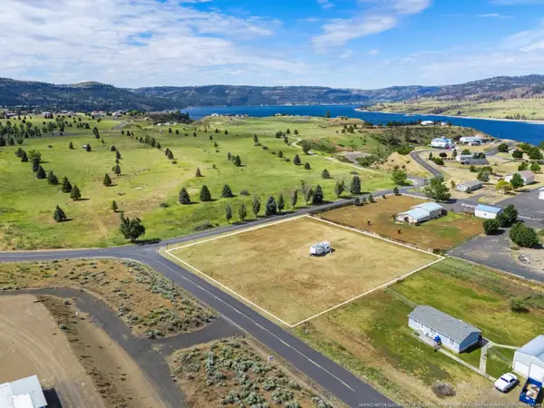 41977 Fawn Ln N, Deer Meadows, WA 99122
