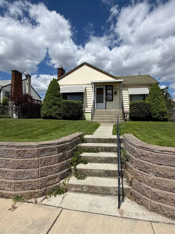 327 E Garland Ave, Spokane, WA 99207