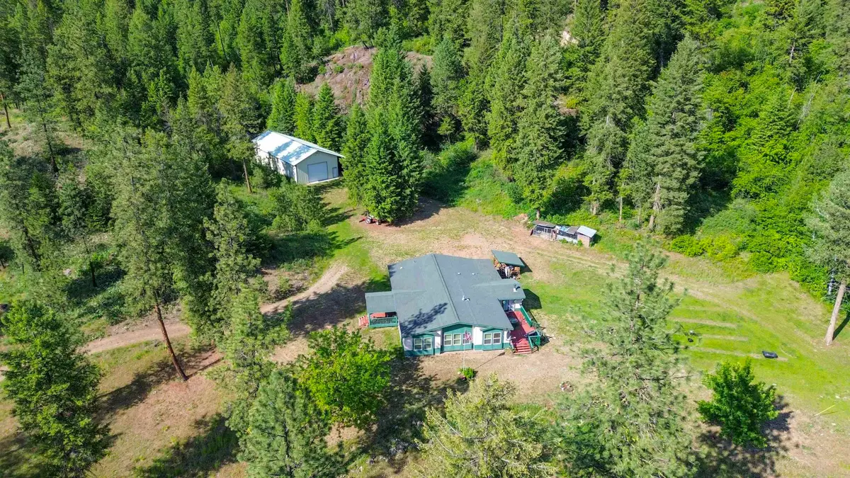 3434-A Rockcut Rd, Kettle Falls, WA 99141 - #1