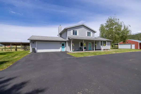 16101 N Mount Spokane Park Dr, Mead, WA 99021