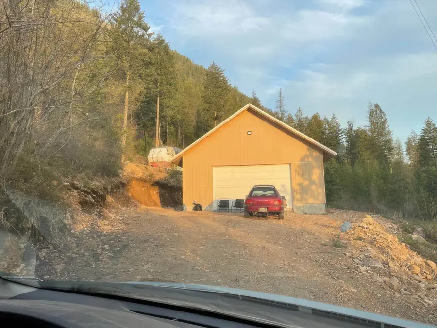 2190 Heine Rd, Chewelah, WA 99109 - #2