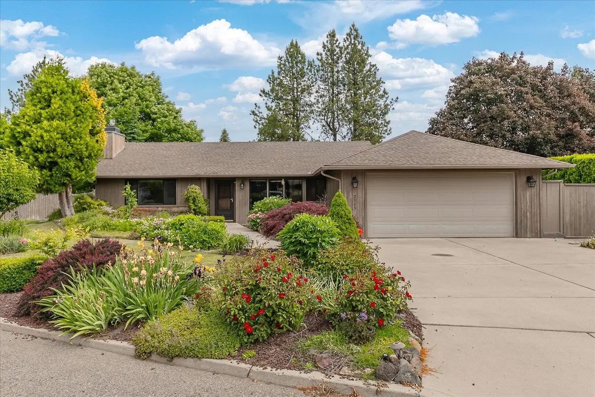 2115 E 56th Ct, Spokane, WA 99223 - #1