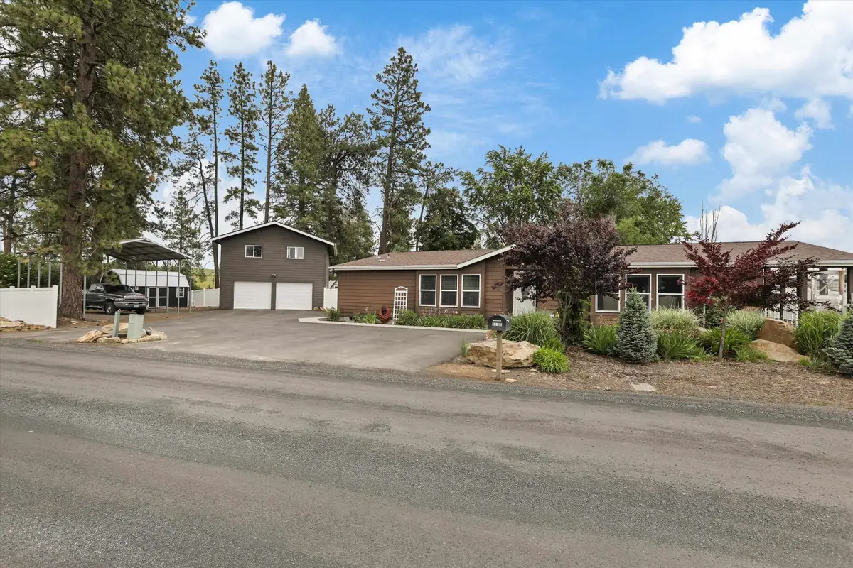 10907 S Pinecroft Rd, Medical Lake, WA 99022 - #1