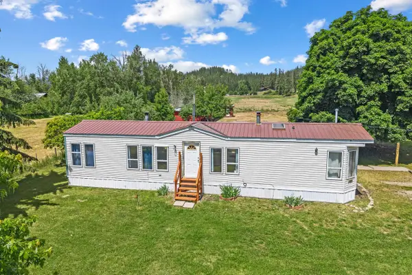 2337 Burnt Valley Rd, Chewelah, WA 99109