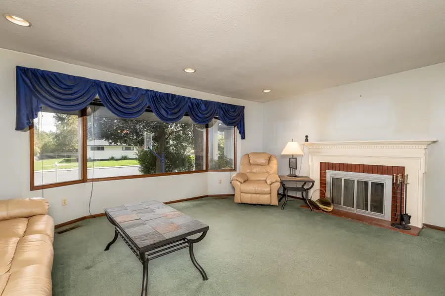 3612 S Bernard St, Spokane, WA 99203 - #3