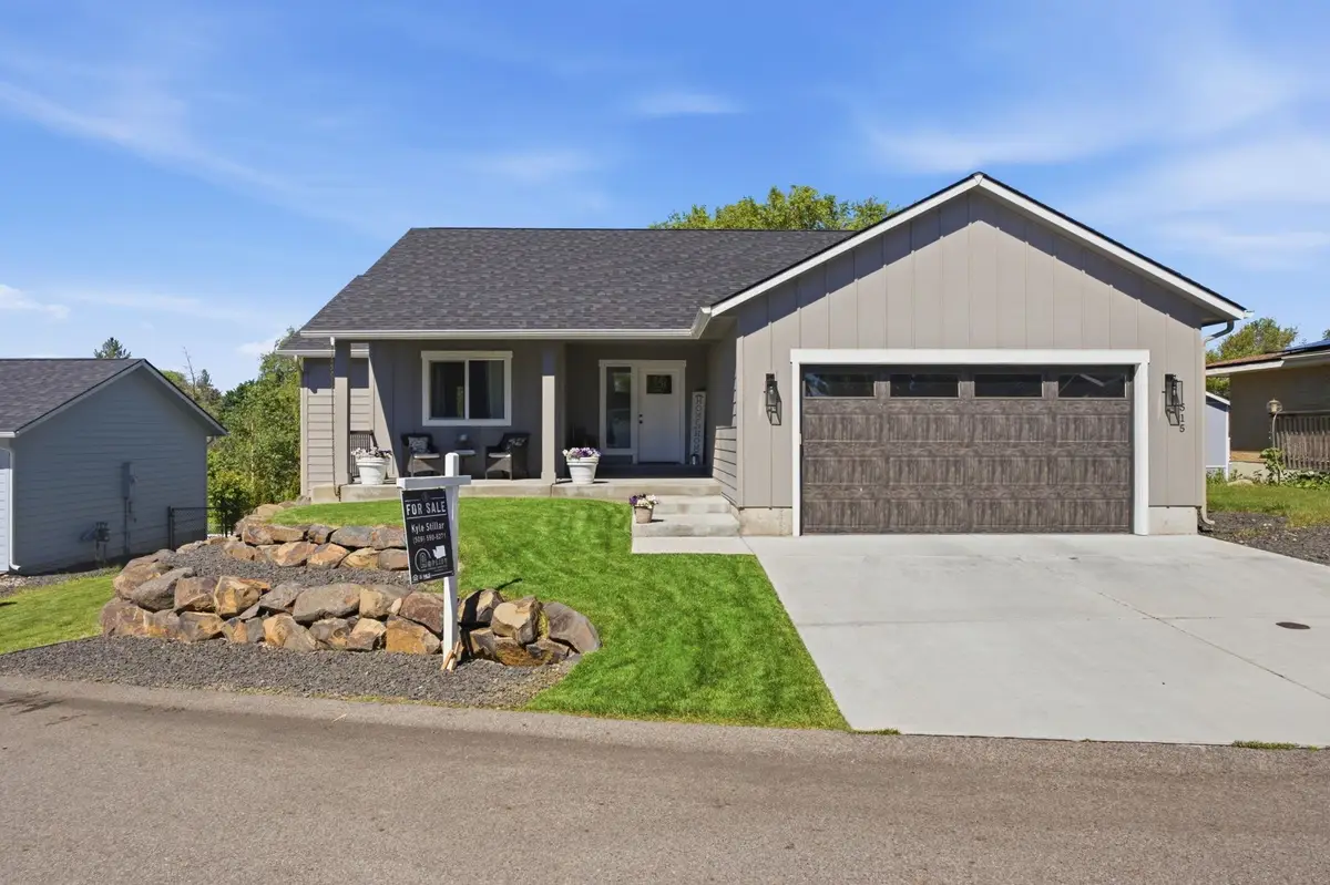 515 N Fox Ln, Spokane Valley, WA 99206 - #1