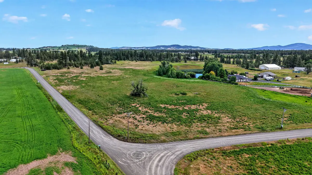 XXXX S Smythe Rd, Spangle, WA 99031 - #1