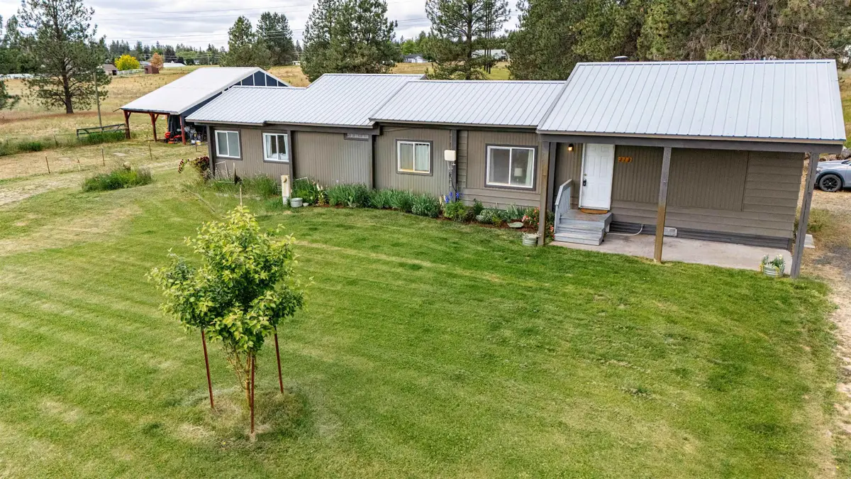 212 E Donna Ln, Colbert, WA 99005 - #1