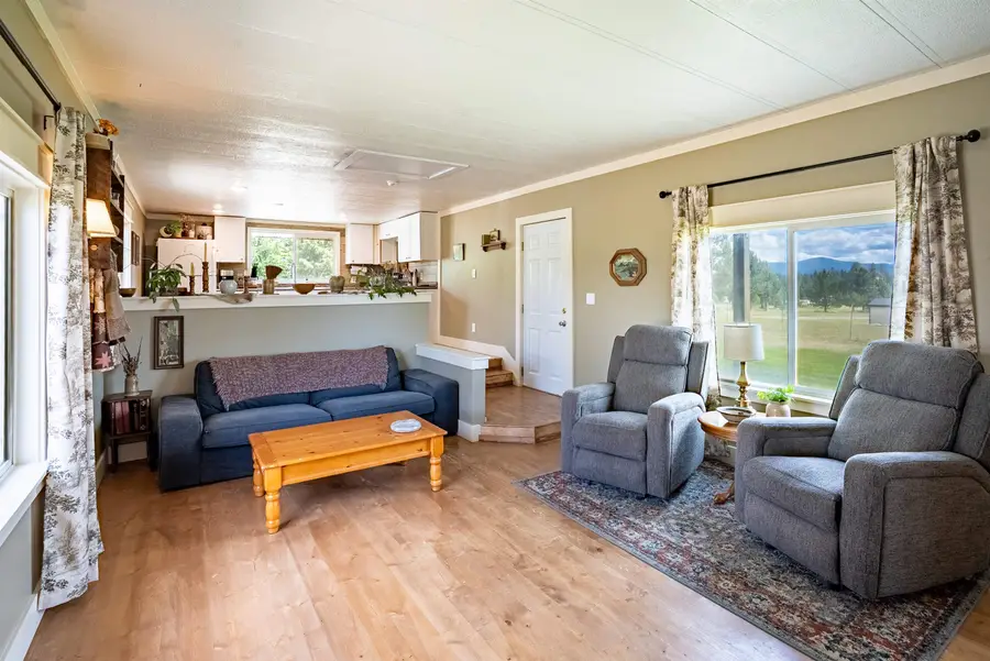 212 E Donna Ln, Colbert, WA 99005 - #3