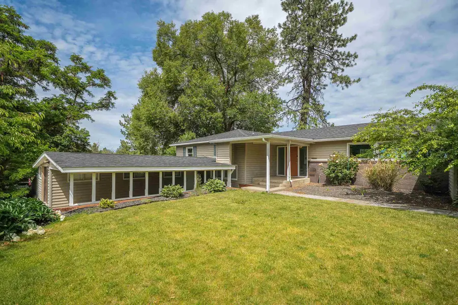 1857 E 8th Ave, Spokane, WA 99202 - #3
