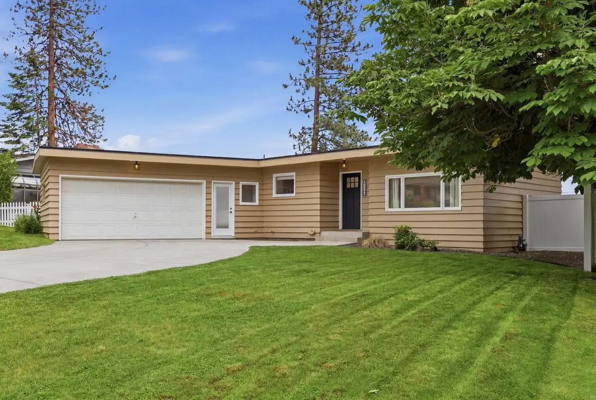 11406 E 19th Ave, Spokane Valley, WA 99206 - #1