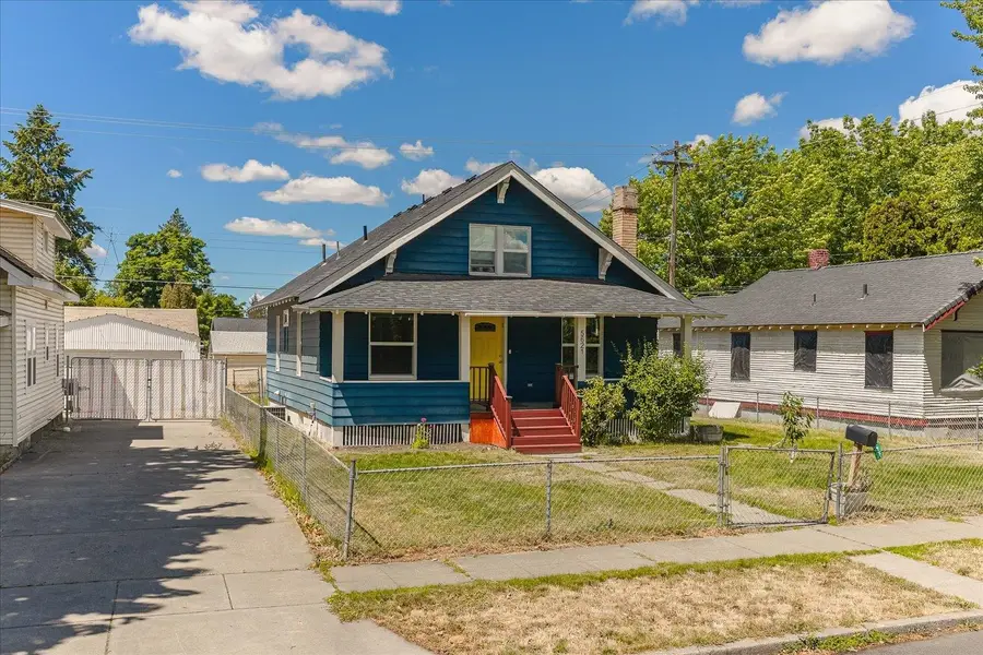 5621 N Post St, Spokane, WA 99205 - #2