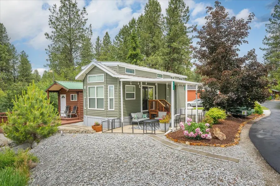 111 Pathfinder Ln, Usk, WA 99180 - #2