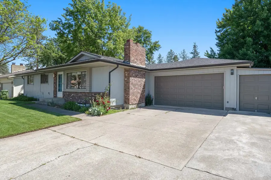 6506 N Elizabeth St, Spokane, WA 99208 - #2