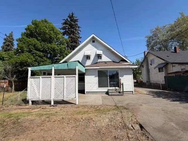 2303 W Jackson Ave, Spokane, WA 99205 - #2