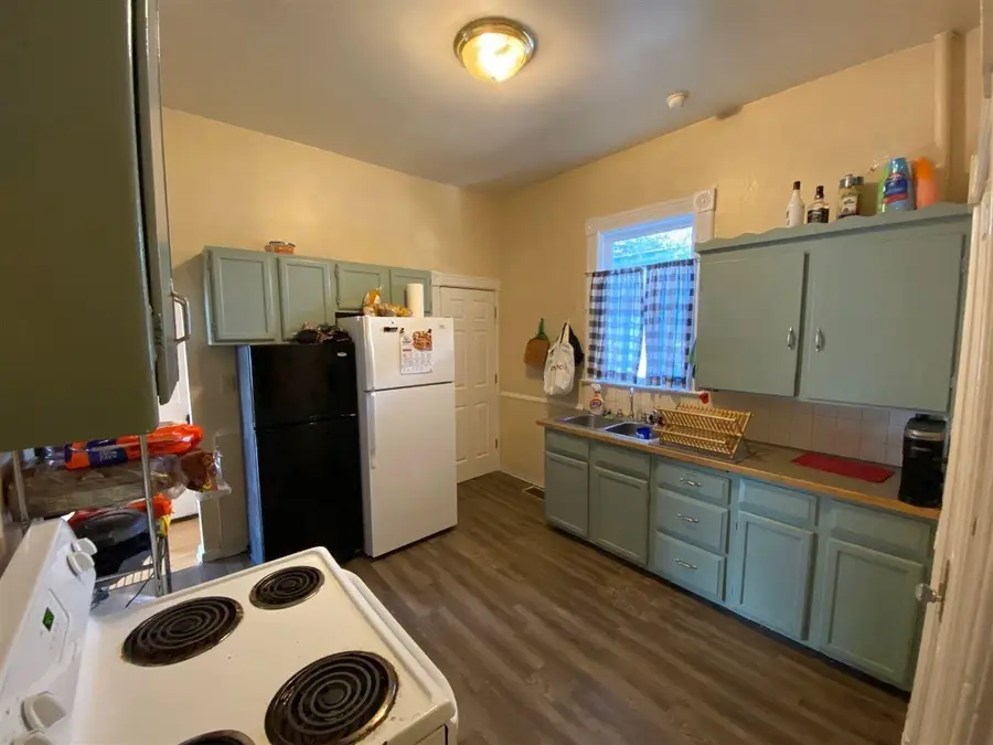934 E Nora Ave, Spokane, WA 99207 - #3