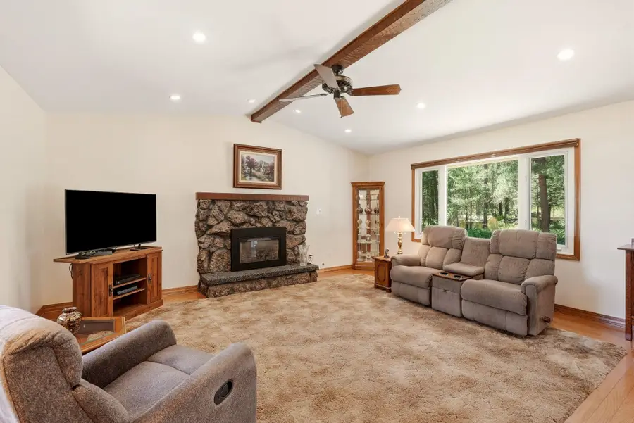 28205 Bear Lake Rd, Chattaroy, WA 99003 - #3