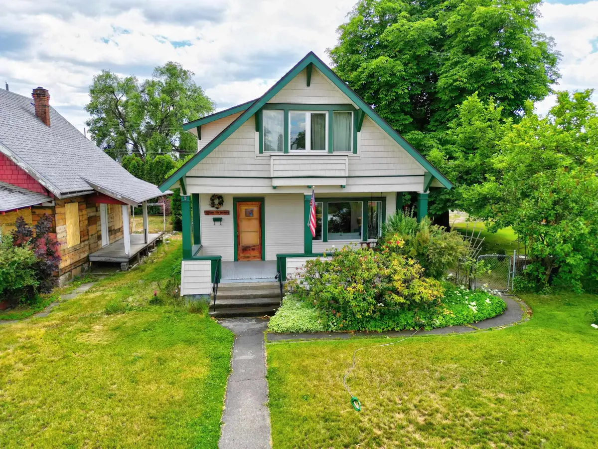 1118 E Everett Ave, Spokane, WA 99207 - #1