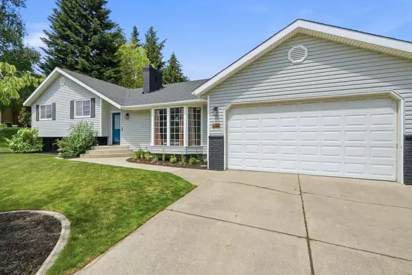 6110 W Ridgecrest Dr, Spokane, WA 99208