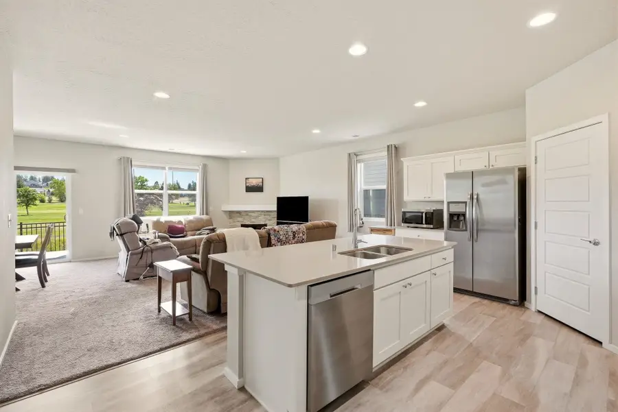 8013 S Fruitvale Ln, Cheney, WA 99004 - #3