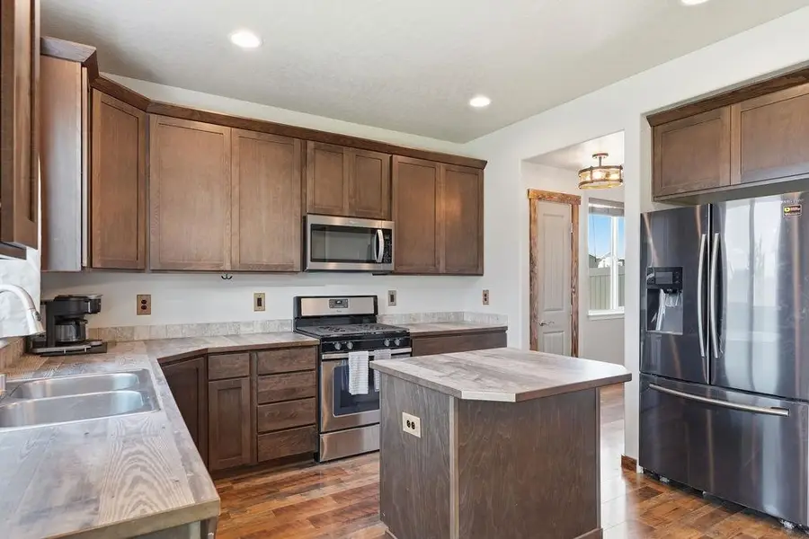 8997 N Cheltenham Ct, Spokane, WA 99208 - #3