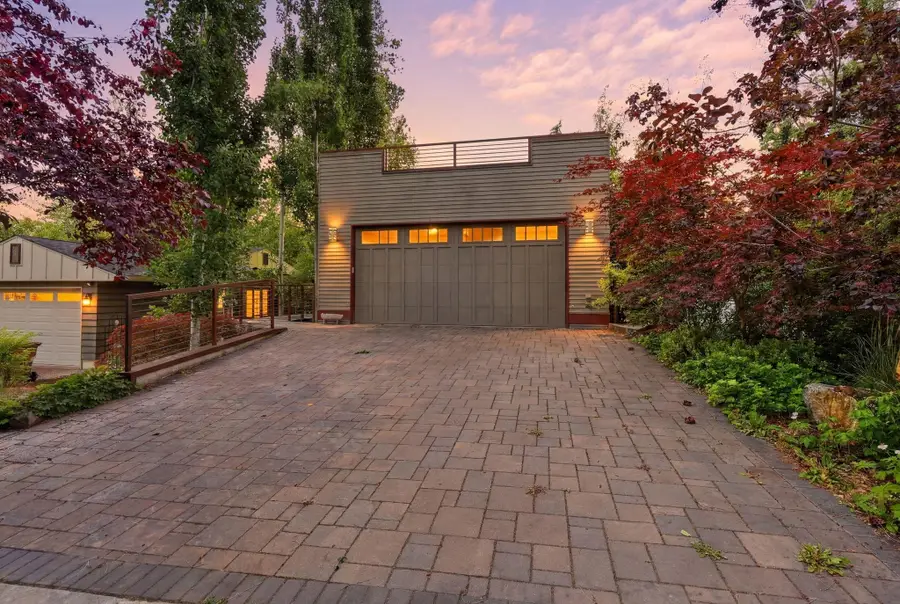1517 E 19th Ave, Spokane, WA 99203 - #2