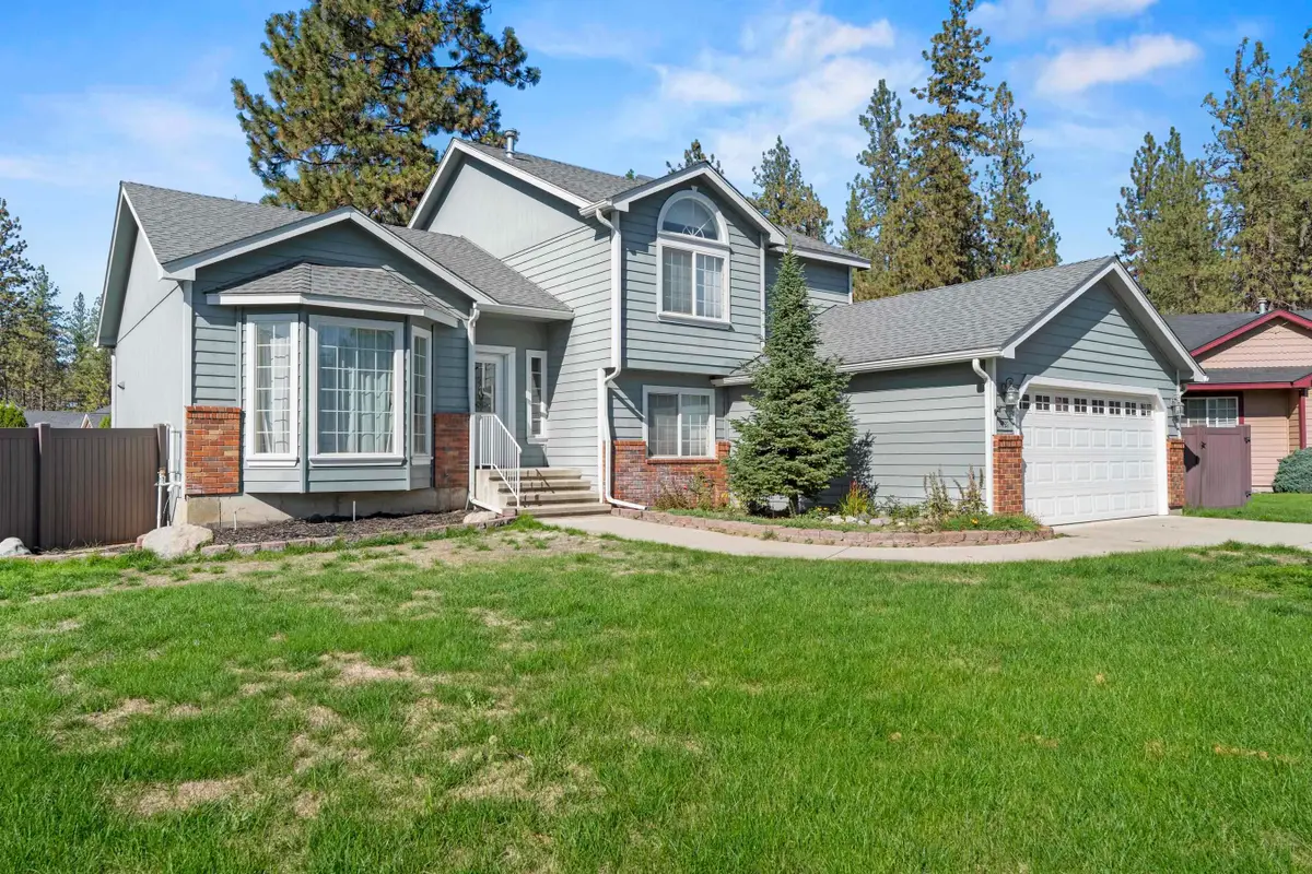 7421 W Lanzce Ct, Nine Mile Falls, WA 99026 - #1