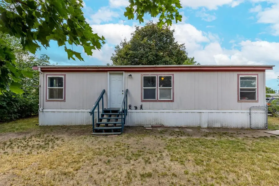3920 E Center Rd, Mead, WA 99201 - #2
