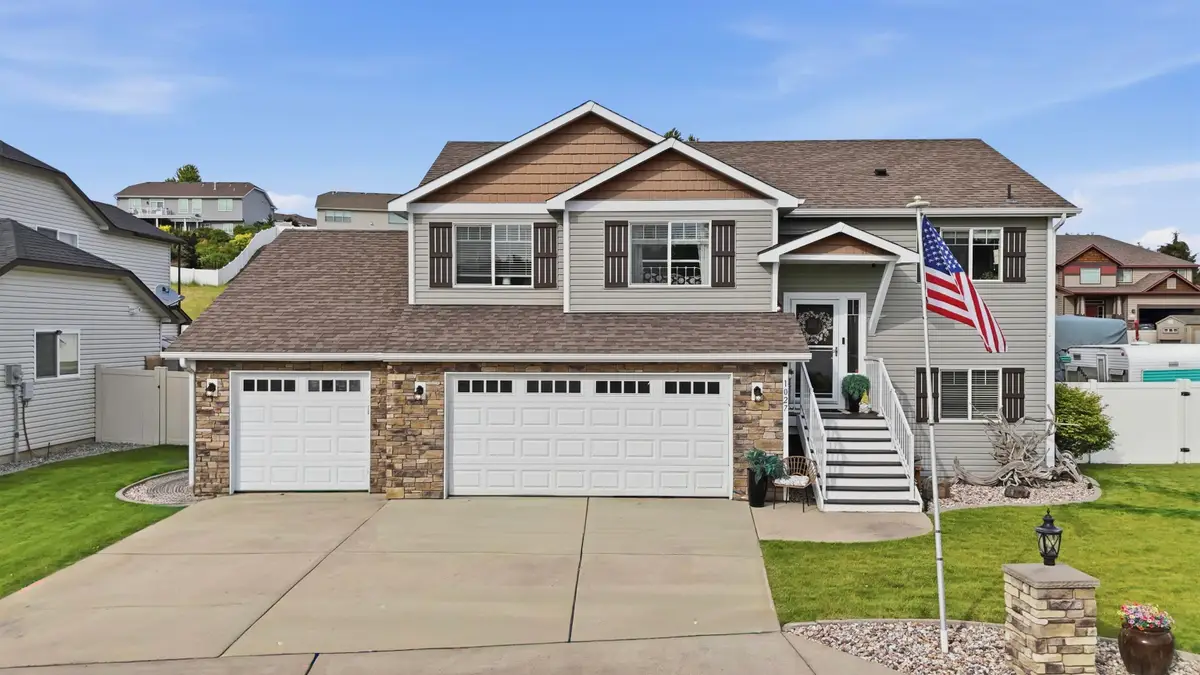 1027 S Virgil Ct, Spokane Valley, WA 99016 - #1