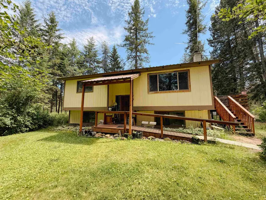 3179 Church Rd, Valley, WA 99181 - #2