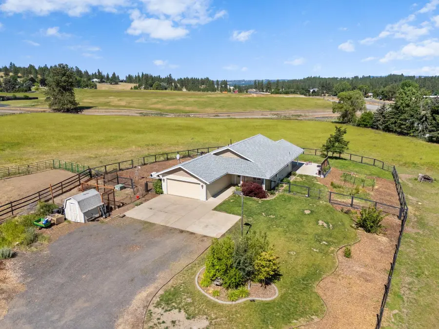 7706 E Bigelow Gulch Rd, Spokane, WA 99217 - #3