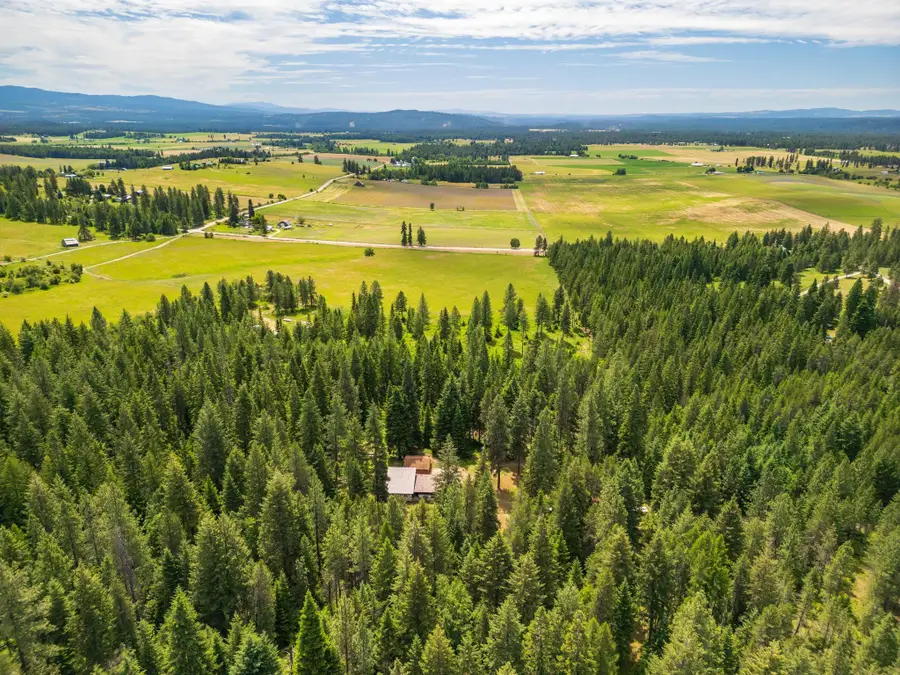 330 Juanita Ln, Elk, WA 99009 - #3