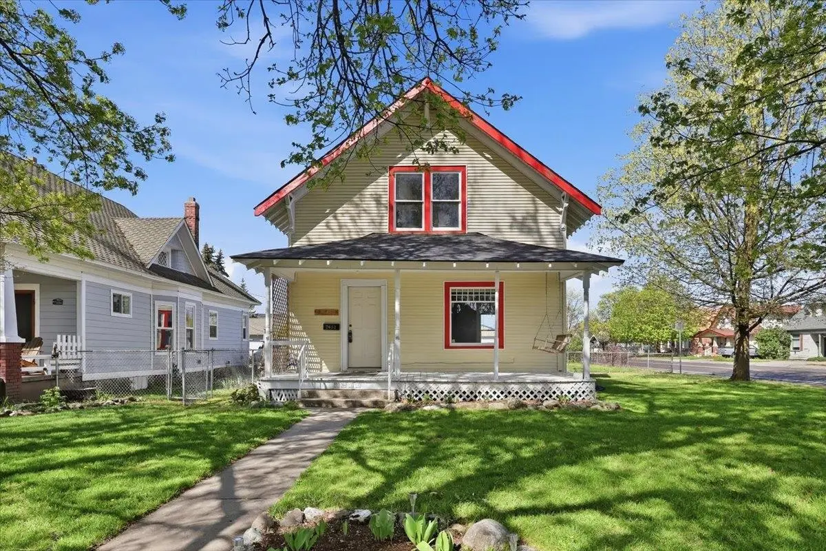 2633 N Stevens St, Spokane, WA 99205 - #1